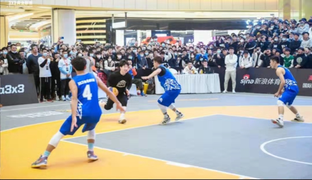 篮球精彩赛事瞬间/Basketball highlights moments